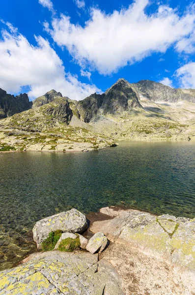 Tatra 山脉夏季风景秀丽的湖泊 斯洛伐克 — 图库照片