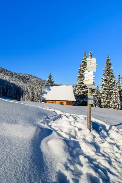 Cabaña Rusinowa Polana Invierno Montañas Tatra Polonia — Foto de Stock