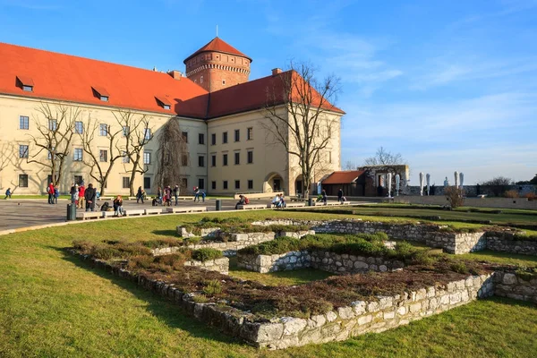 Edificios Parque Del Castillo Real Wawel Temporada Otoño Cracovia Polonia — Foto de Stock