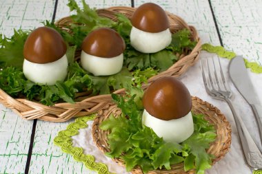 Porcini şeklinde yumurta dolması tasarımı yaratıcı fikir 