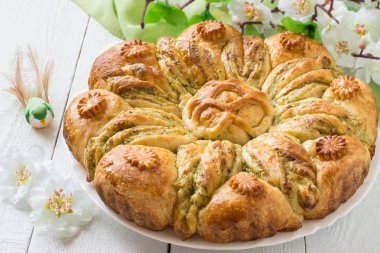 Çiçek şeklinde orijinal festival kek 