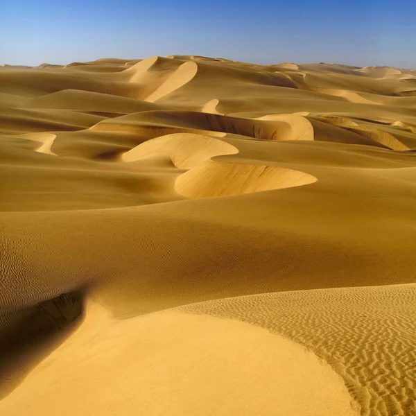 Deserto Poeira Ouro Densa Dunas Belas Estruturas Arenosas Luz Sol — Fotografia de Stock