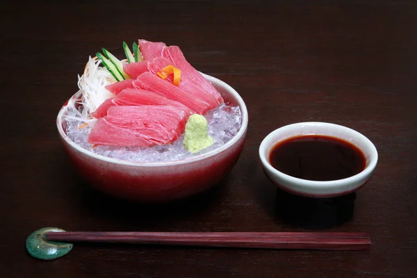 Sashimi au thon au wasabi, cuisine japonaise — Photo