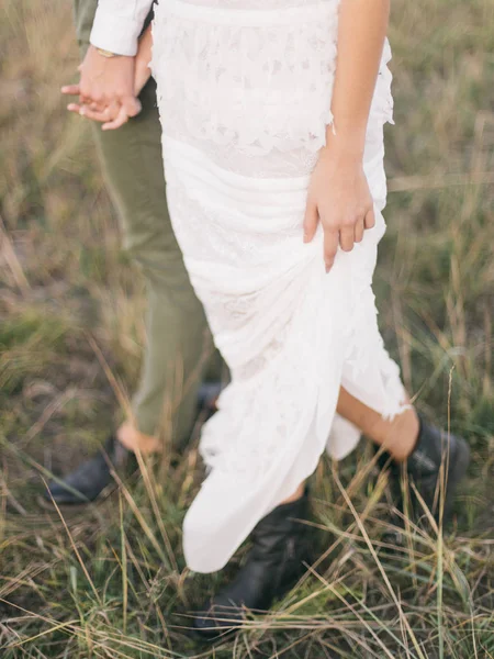 Lovely couple holding hands — Stock Photo, Image