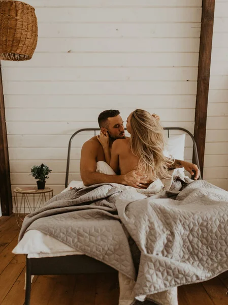 Beautiful Loving Couple Kissing Bed — Stock Photo, Image