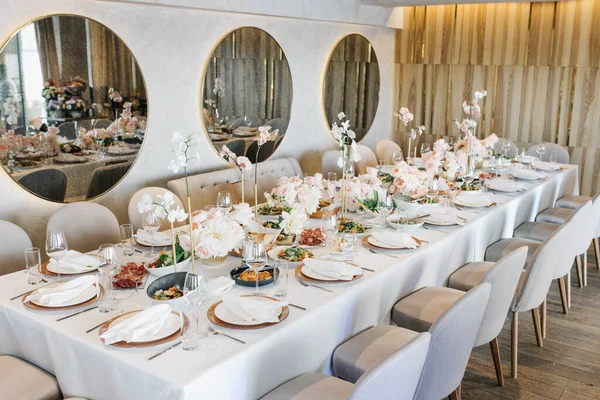 Beautiful Table Setting Wedding Celebration Restaurant Stock Image