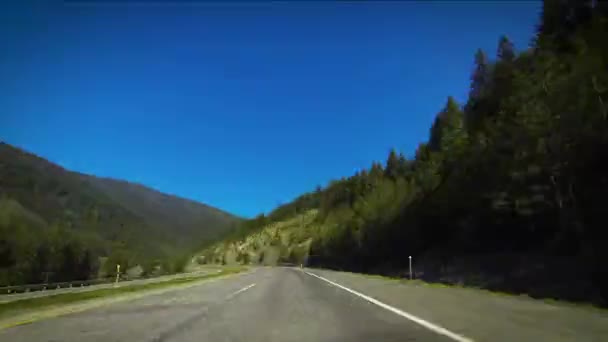 Conduire de Missoula à Coeur Dalene par une matinée de printemps ensoleillée 5 