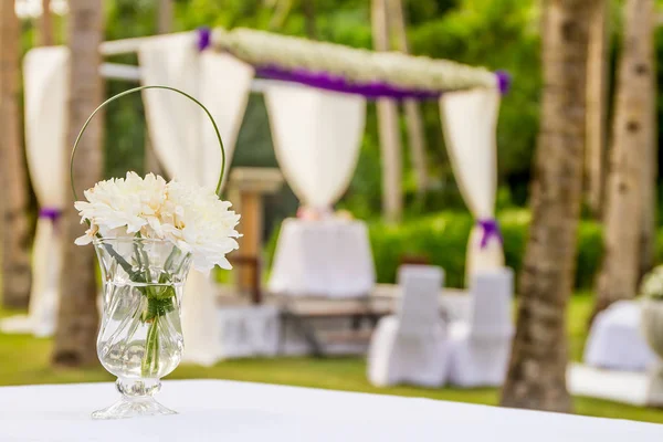 Allestimento matrimonio spiaggia all'aperto — Foto Stock