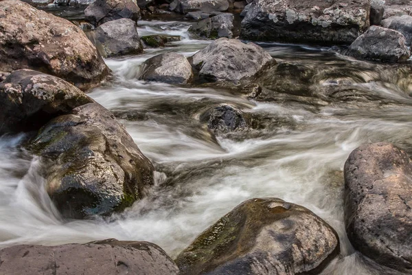 Beautiful river with rocks — Stock Photo, Image