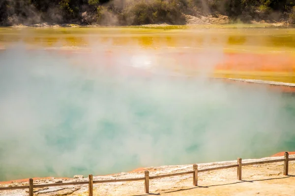 Wai-o-tapu jeotermal alanı — Stok fotoğraf