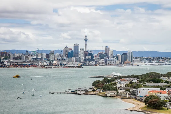 Moderne Auckland by - Stock-foto