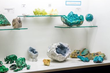 Mineral kristal taşlar