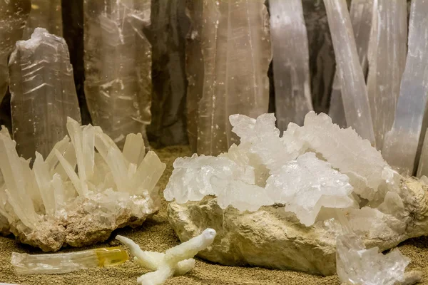 Mineral kristal taşlar — Stok fotoğraf