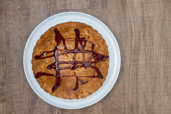 Свіжий пиріг з шоколадом — стокове фото