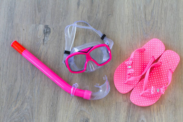 set of beach accessories 