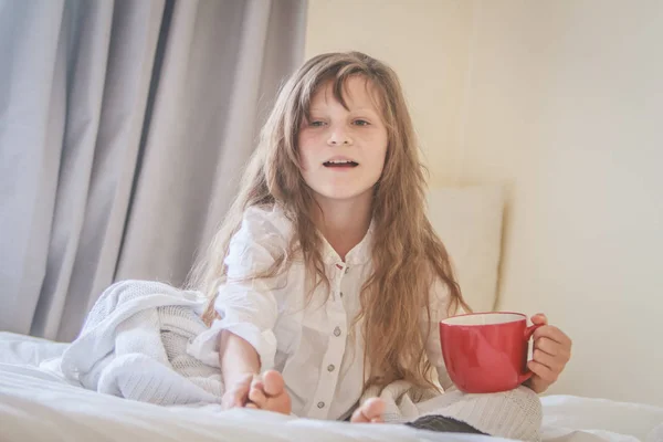 Portret van preteen meisje — Stockfoto