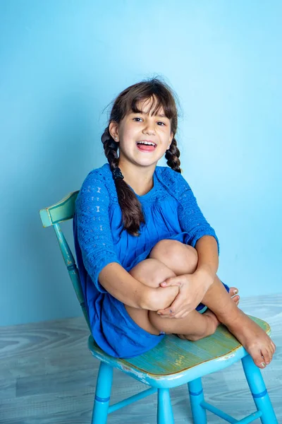 Indoor Portrait Young Child Girl Isoalted Studio Shot — Stock Photo, Image