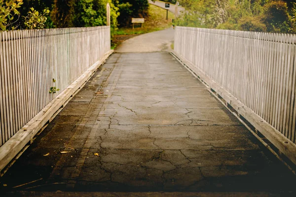 Buiten Foto Houten Brug Natuurlijke Achtergrond — Stockfoto