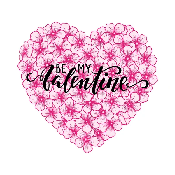 Ser mi San Valentín Caligrafía dibujada a mano y lápiz de pincel letras con corazón floral rosa — Vector de stock