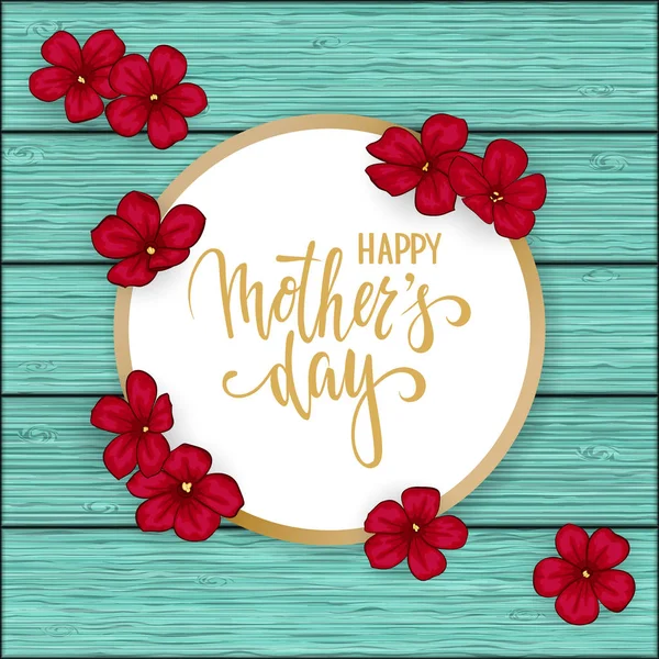 Šťastný matka s den blahopřání s daisy červené květy na modré dřevěný stůl. Ručně tažené nápis pera štětce. design se svátečními a pozvání šťastné matky den jaro. — Stockový vektor