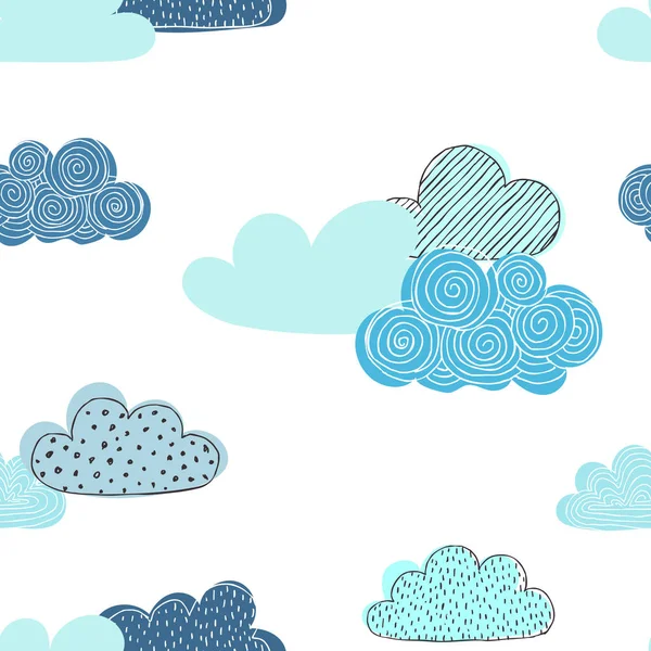 Beautiful seamless pattern of doodle clouds. design background greeting cards and invitations and for baby clothes. — Stock Vector