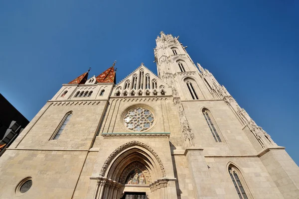 Budapest, Ungheria, Europa - Facciata della chiesa di San Mattia — Foto Stock