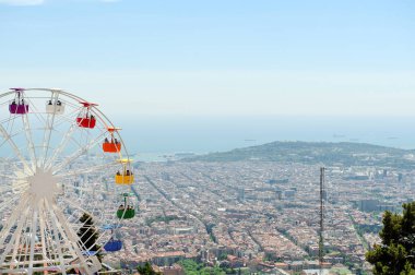 Tibidabo Dağı, İspanya Barcelona panoramik görünümü