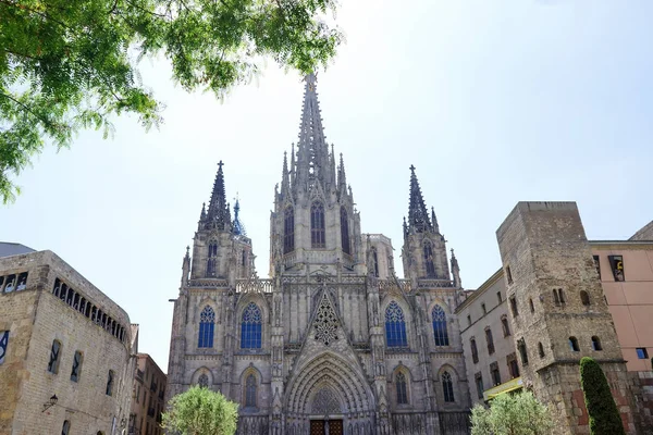 Barcellona, Spagna Veduta panoramica della Cattedrale di Santa Croce e Santa Eulalia — Foto Stock