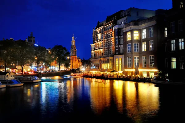 Amsterdam vue panoramique la nuit, Hollande — Photo