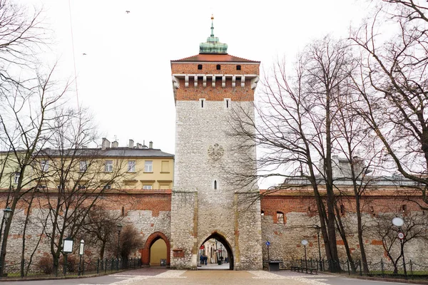 St. Florian's toren gate, Krakow, Polen — Stockfoto