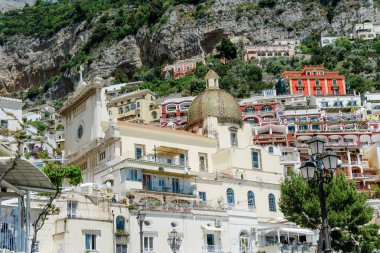 Doğal görünümü Katedrali ve Binalar, Positano, Amalfi coast, İtalya