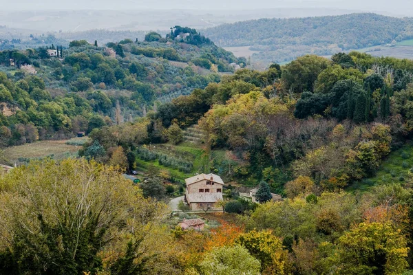 Paysage de Toscane vue panoramique sur la journée, Italie — Photo
