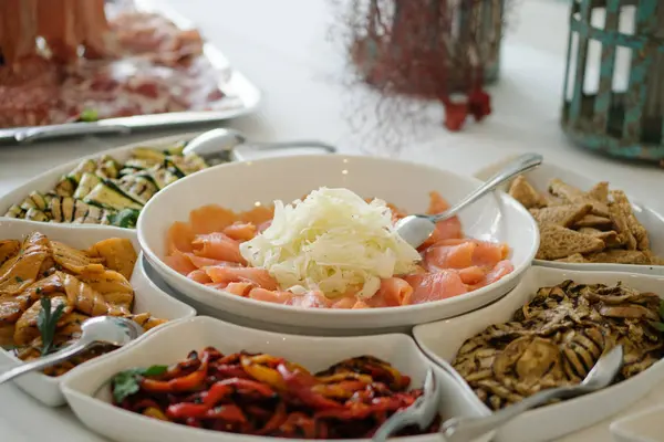 Fresh appetizer with marinated salmon, peppers and grilled eggplant — Stock Photo, Image