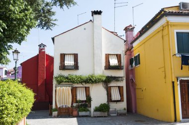 Burano Adası, Venice, İtalya - güzel Beyaz Saray