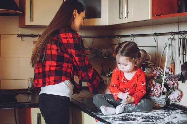 Aktivitäten Für Kinder Coronavirus Quarantäne Wie Eltern Ihre Kinder Beschäftigen — Stockfoto