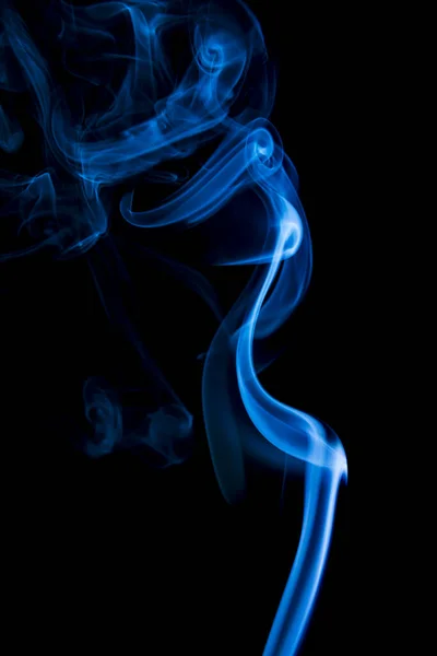 Forma Abstracta Humo Azul Sobre Fondo Negro — Foto de Stock