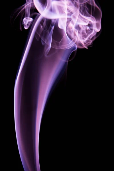 Forma Abstracta Humo Violeta Sobre Fondo Negro — Foto de Stock