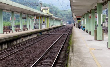 Neredeyse boş Tren İstasyonu Tayvan