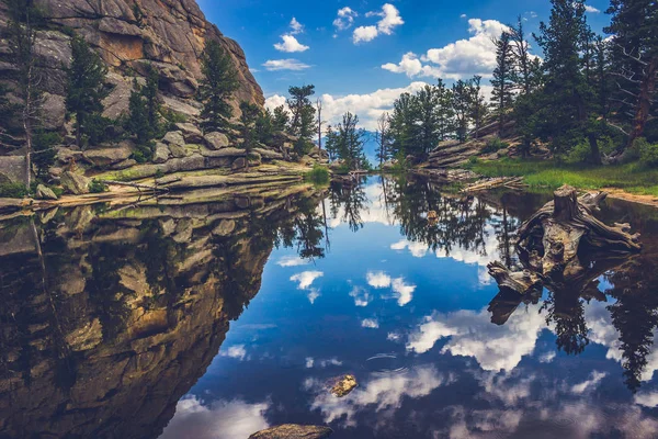 Reflexões do Lago Gem — Fotografia de Stock