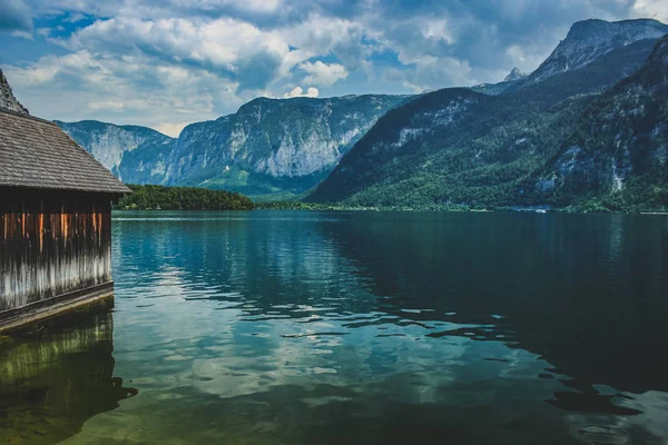 Impresionante lago Hallstatt — Foto de Stock