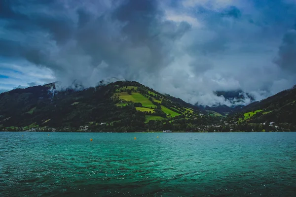 Rolling hills surrounding Zell am See Lake — Stock Photo, Image