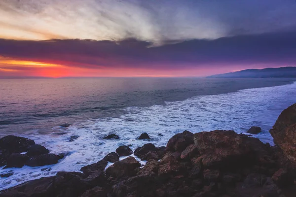Renkli nokta Dume günbatımı — Stok fotoğraf