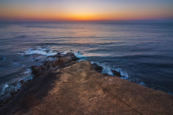 Punto de roca plana hora azul — Foto de Stock