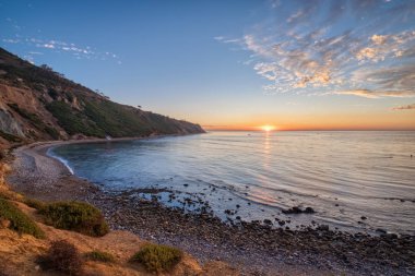 Gün Batımında Bluff Koyu