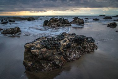 Gün batımında El Matador Kaya oluşumları