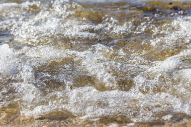 Son dakika dalga köpüğü