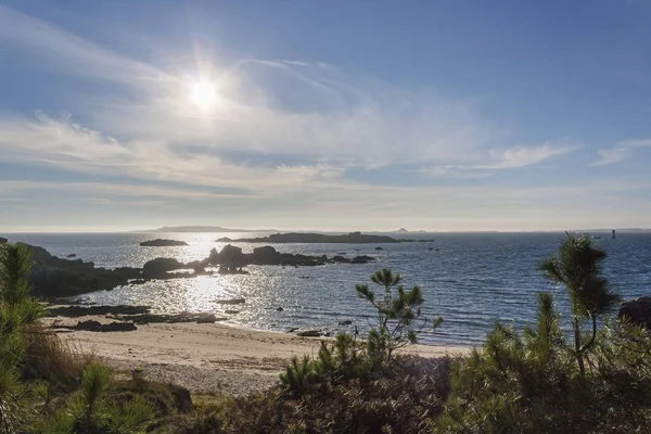 Slunce nad Corbeiro beach — Stock fotografie