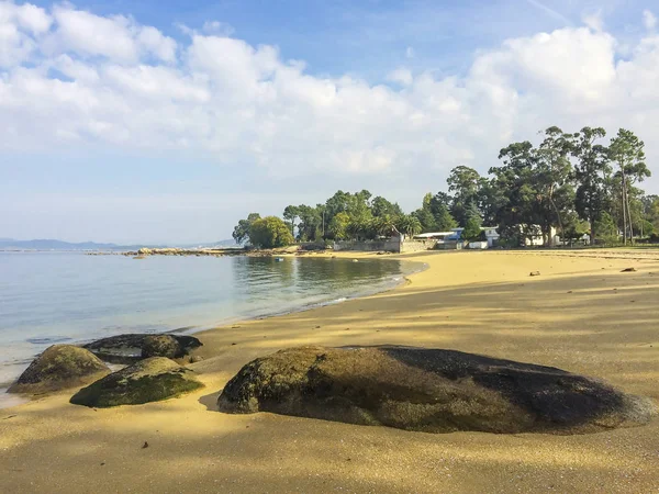 Sinas beach in Vilanova de Arousa — Stock Photo, Image