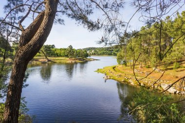 Anglers Yunanları Nehri üzerinde