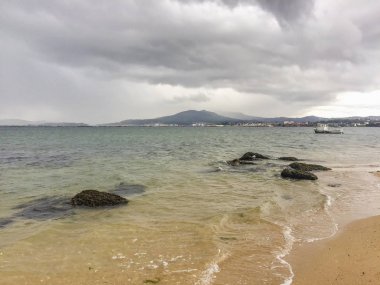 Fırtınada arousa haliç